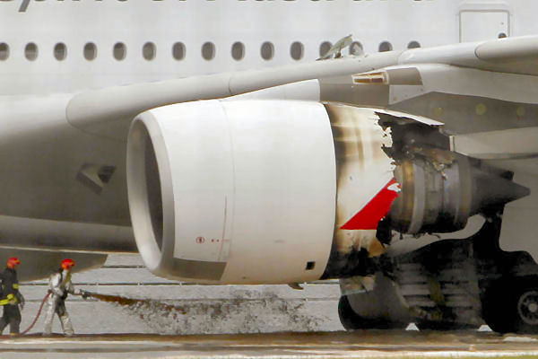 Qantas damaged engine